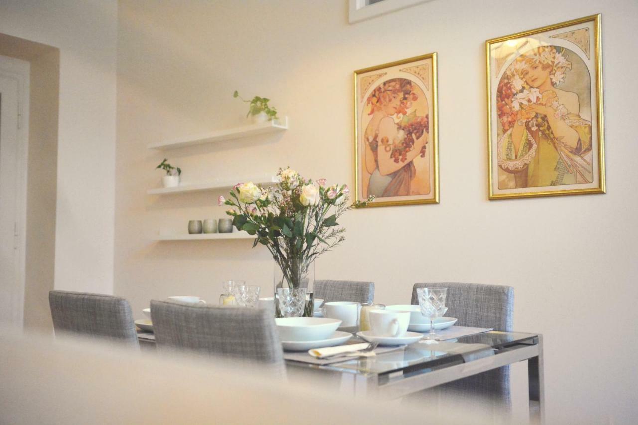 Apartment In The Heart Of ปราก ภายนอก รูปภาพ