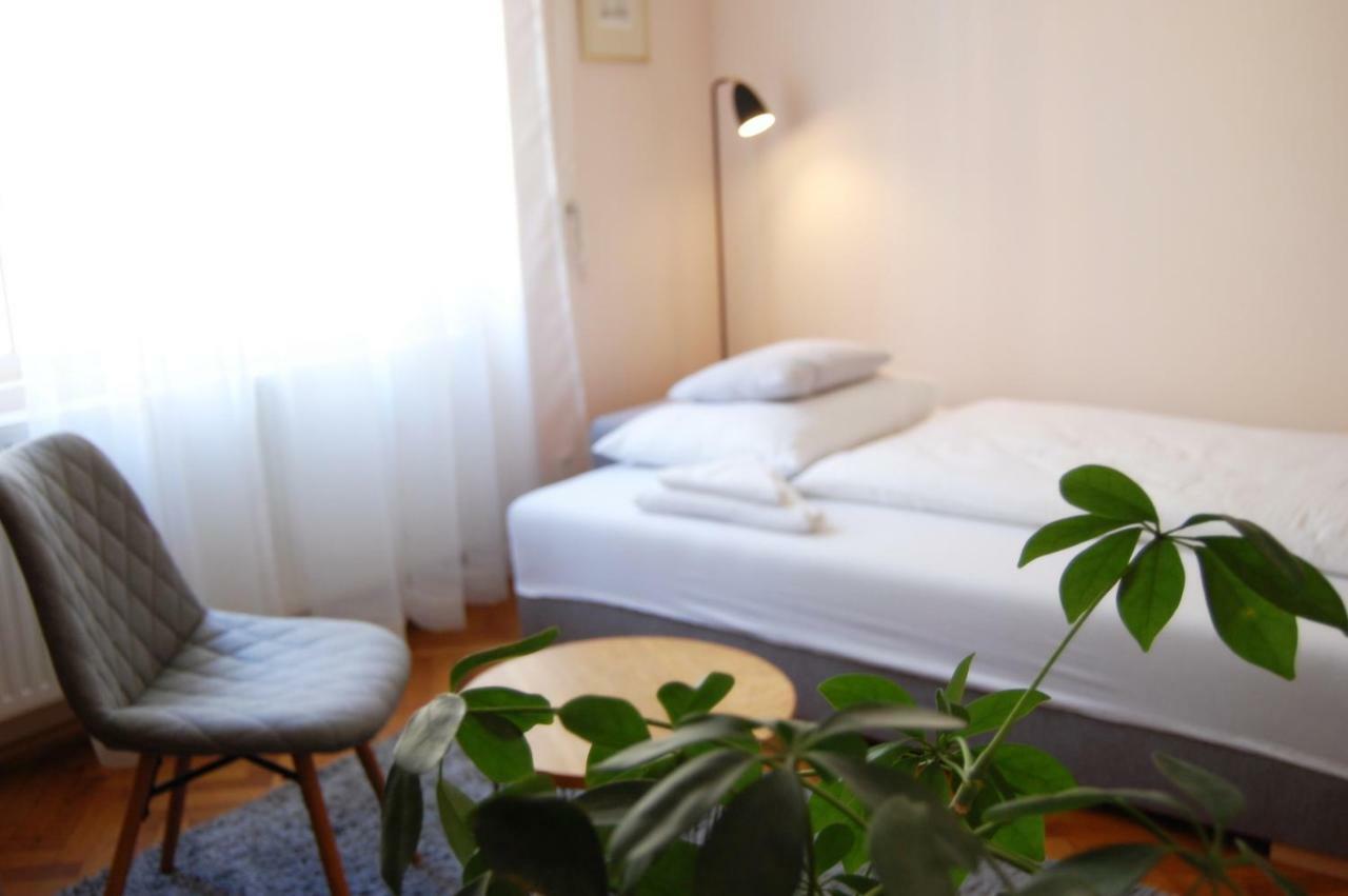 Apartment In The Heart Of ปราก ภายนอก รูปภาพ